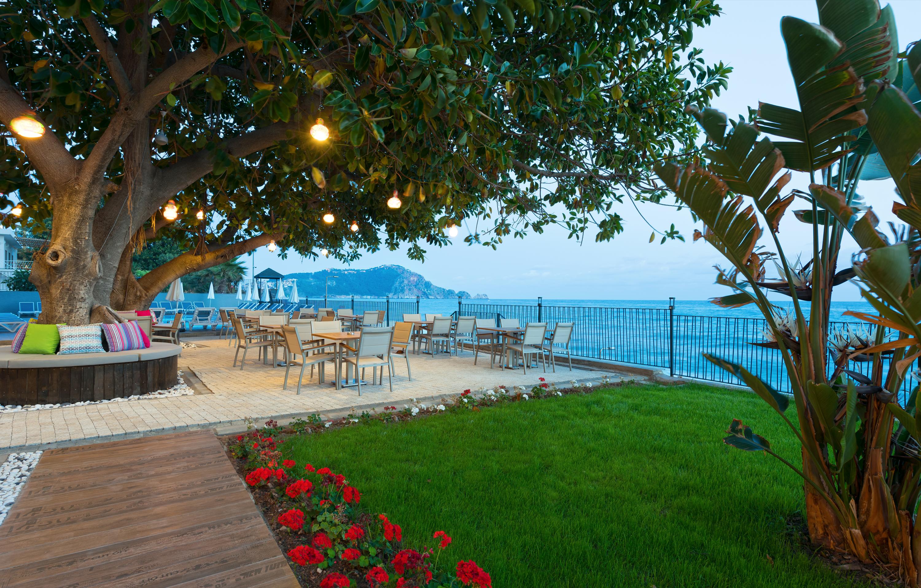 Floria Beach Hotel Alanya Exterior photo
