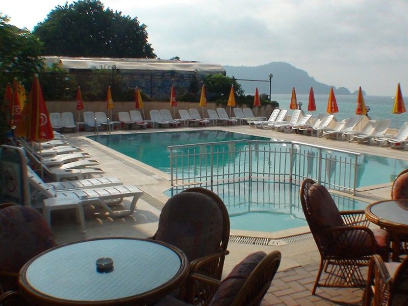 Floria Beach Hotel Alanya Exterior photo