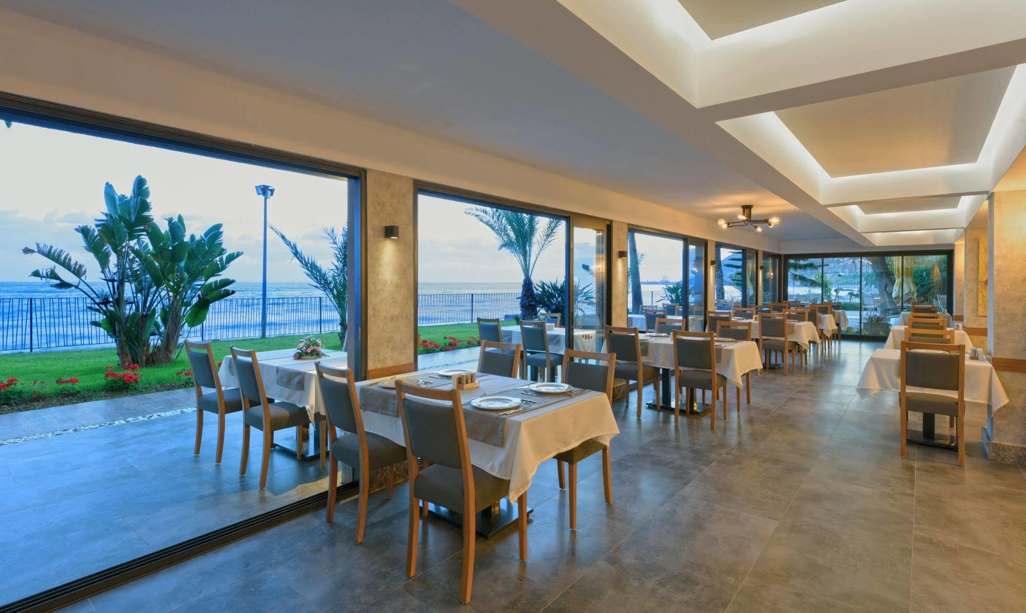 Floria Beach Hotel Alanya Exterior photo