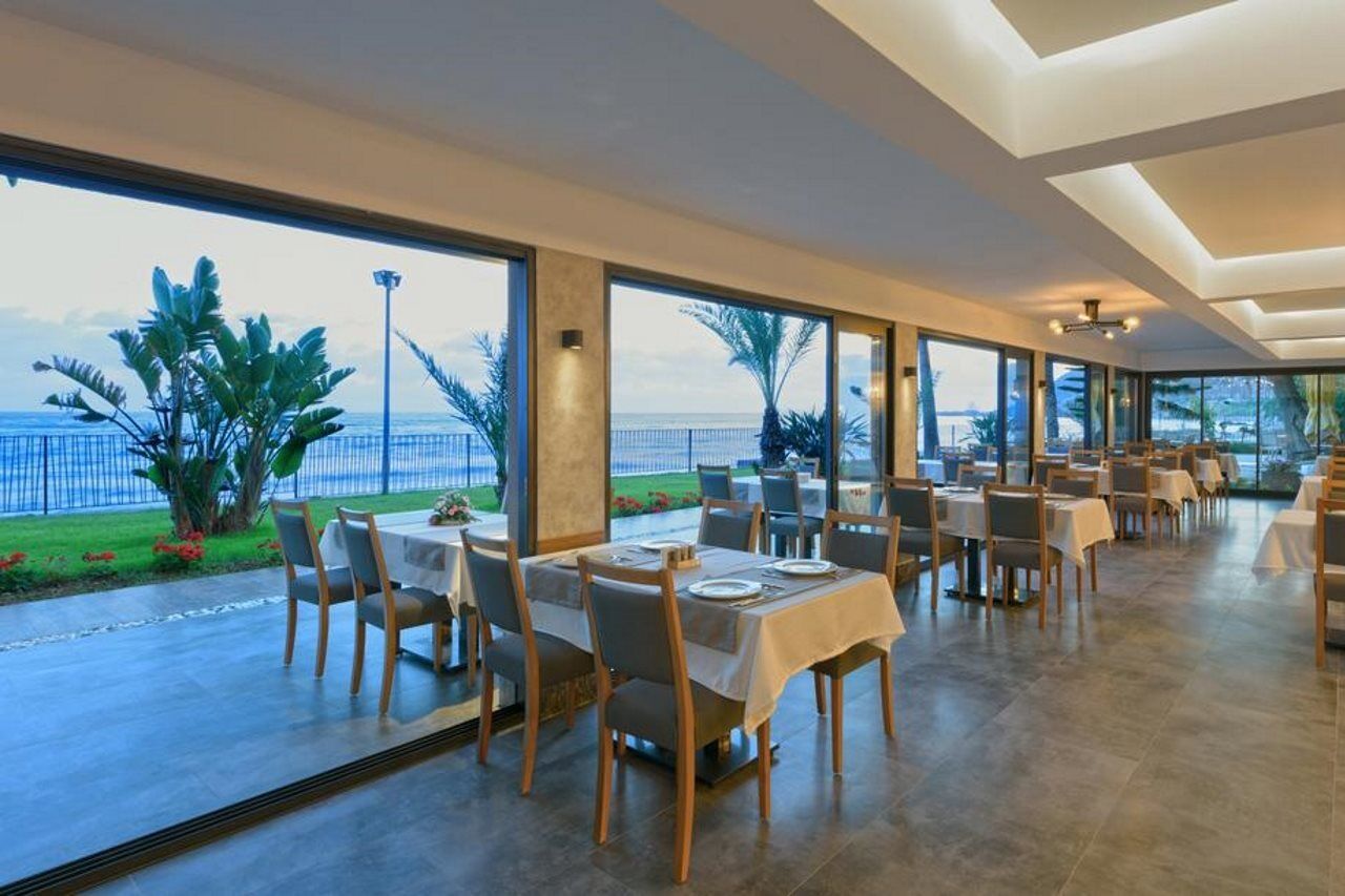 Floria Beach Hotel Alanya Exterior photo